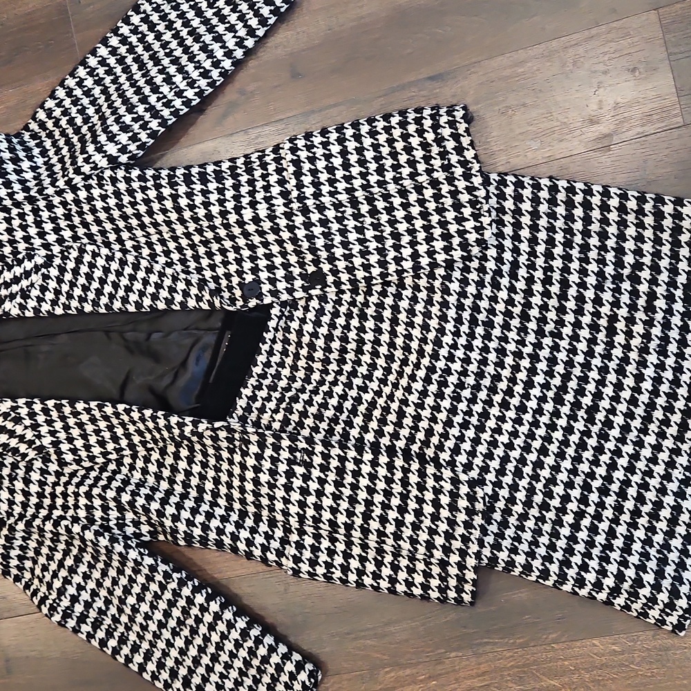 Escada Vintage Houndstooth Two Button Wool blazer And Skiry Jacket Sz 44/ L